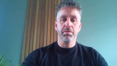 Snapshot of enzoenzo7 chatting on 03.12.25 Enzos Massive Cock online show from 03.12.25