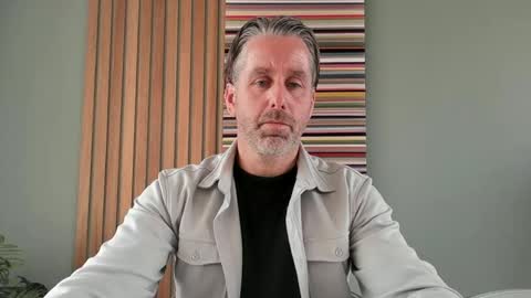 Snapshot of enzoenzo7 chatting on 04.15.26 Enzos Massive Cock online show from 04.15.26