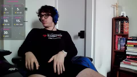 Snapshot of enzyme_ chatting on 02.18.25 enzyme_ online show from 02.18.25