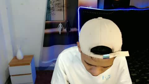 Snapshot of eouae chatting on 07.01.26 ask me online show from 07.01.26