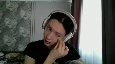 Lucy NEXT STREAM January 5 HNY  online show from 02.22.26