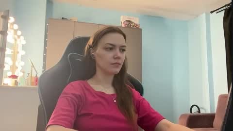 Lily online show from 03.18.26