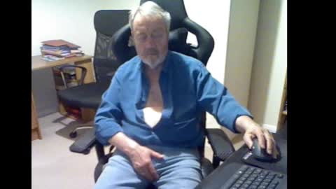 erasmus_d online show from 11.01.25