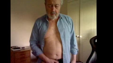 erasmus_d online show from 03.18.26