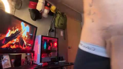 Tht BOSS Eren online show from 07.22.26