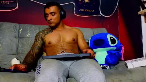 Snapshot of eric_harrison1 chatting on 04.28.26 Brayan online show from 04.28.26