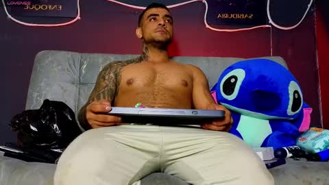 Snapshot of eric_harrison1 chatting on 04.30.26 Brayan online show from 04.30.26