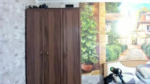 Eric online show from 12.20.25