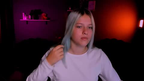 Snapshot of erica_breeze chatting on 10.17.25 your dear Erica online show from 10.17.25