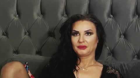 Erica online show from 01.24.25