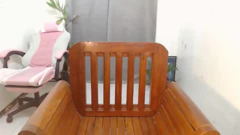 ericaxox1 online show from 04.18.26