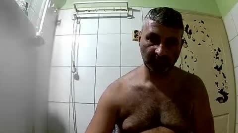 Snapshot of ericboy32 chatting on 12.03.24 eric online show from 12.03.24