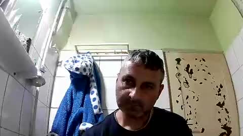 Snapshot of ericboy32 chatting on 12.09.24 eric online show from 12.09.24