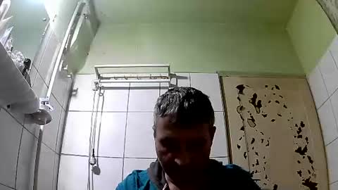 Snapshot of ericboy32 chatting on 12.29.24 eric online show from 12.29.24