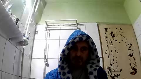 Snapshot of ericboy32 chatting on 01.03.25 eric online show from 01.03.25