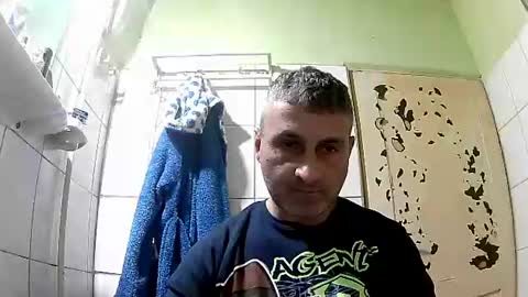 Snapshot of ericboy32 chatting on 01.14.25 eric online show from 01.14.25