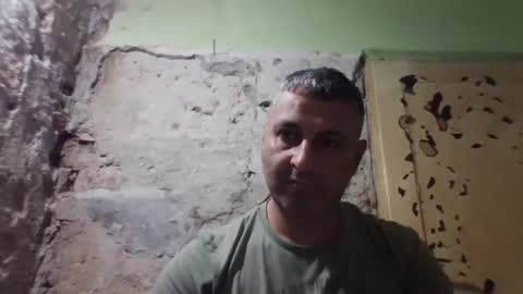 Snapshot of ericboy32 chatting on 09.12.25 eric online show from 09.12.25