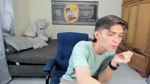 erick_de_rossee online show from 10.30.25