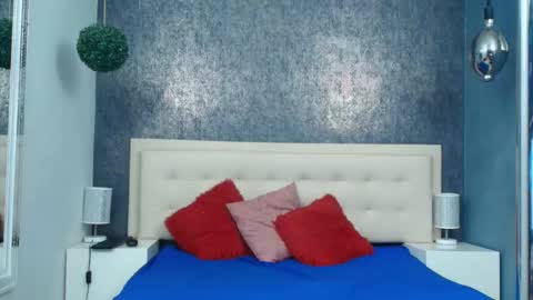   online show from 02.25.26