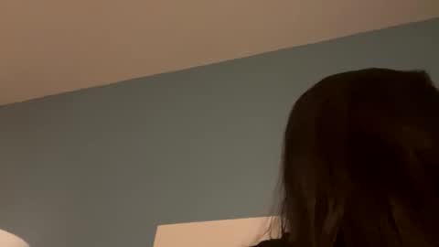 ErickaVee online show from 12.02.24