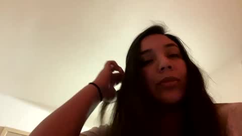 ErickaVee online show from 12.16.24