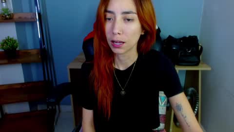 Snapshot of erika_stevens chatting on 12.07.24 E R I K A - SAGITARIO..... online show from 12.07.24