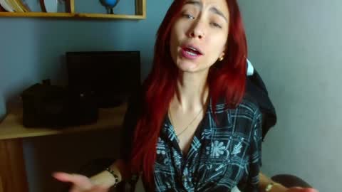 Snapshot of erika_stevens chatting on 12.27.24 E R I K A - SAGITARIO..... online show from 12.27.24