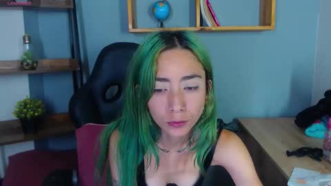 Snapshot of erika_stevens chatting on 09.21.25 E R I K A - SAGITARIO..... online show from 09.21.25