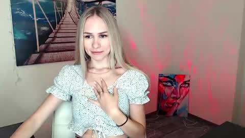 Erika online show from 10.09.25