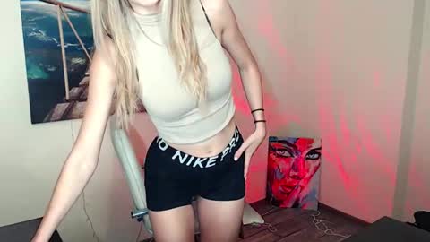 Erika online show from 10.25.25