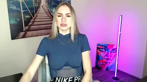 Snapshot of erikagavin chatting on 03.16.26 Erika online show from 03.16.26