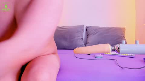 Erika online show from 01.24.25