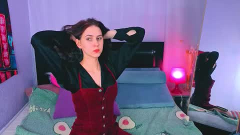 Snapshot of erisunn chatting on 02.19.26 EriSun online show from 02.19.26