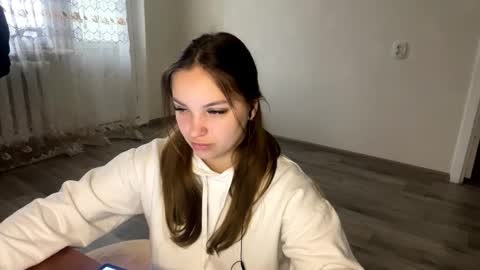 Snapshot of erleneschlote chatting on 03.26.26 Lina online show from 03.26.26