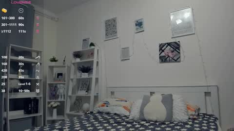 Sofia online show from 10.21.25