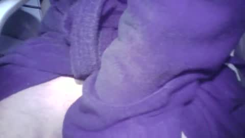 Snapshot of ernie4u chatting on 10.26.25 Ernie online show from 10.26.25
