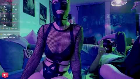 Snapshot of erologos chatting on 10.18.25 erologos online show from 10.18.25