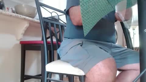 Snapshot of eros2121 chatting on 09.18.25 eros online show from 09.18.25