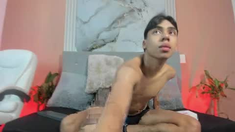 Eros Lux1 online show from 04.05.26