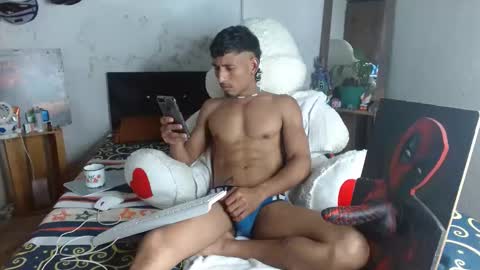 Snapshot of erotic_city_boyz69 chatting on 01.31.25 WILL online show from 01.31.25