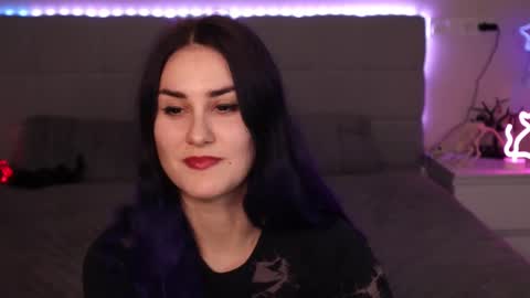 Snapshot of erotic_synth_goddess chatting on 10.05.25 erotic_synth_goddess online show from 10.05.25