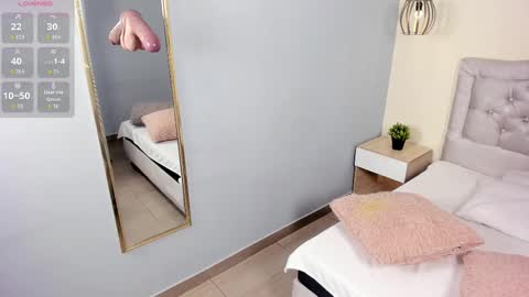 Escarlet online show from 02.19.26