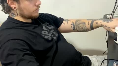 eskol212 online show from 02.17.26