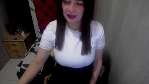 esmeralda black online show from 06.23.26