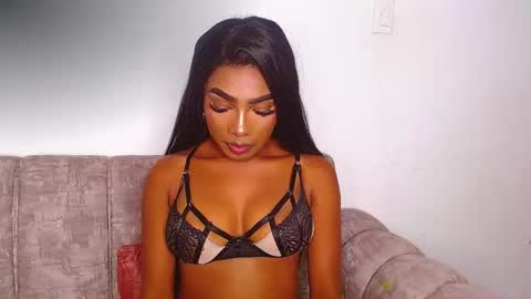 Esmeralda parck online show from 06.03.26