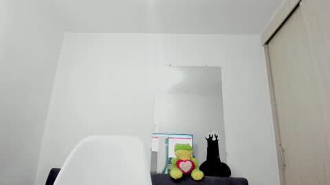 Snapshot of esmeraldo_mfc chatting on 03.06.25 Esmeralda online show from 03.06.25