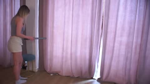 How was your Christmas online show from 04.11.26