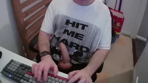 Snapshot of essex_wild chatting on 01.08.26 Morph online show from 01.08.26