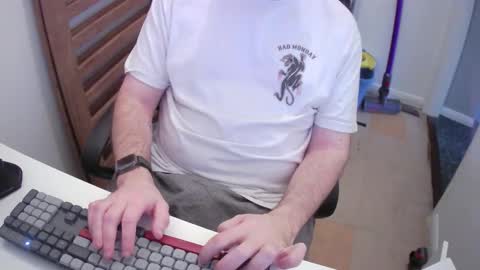 Snapshot of essex_wild chatting on 02.02.26 Morph online show from 02.02.26