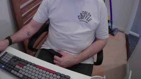 Snapshot of essex_wild chatting on 02.06.26 Morph online show from 02.06.26